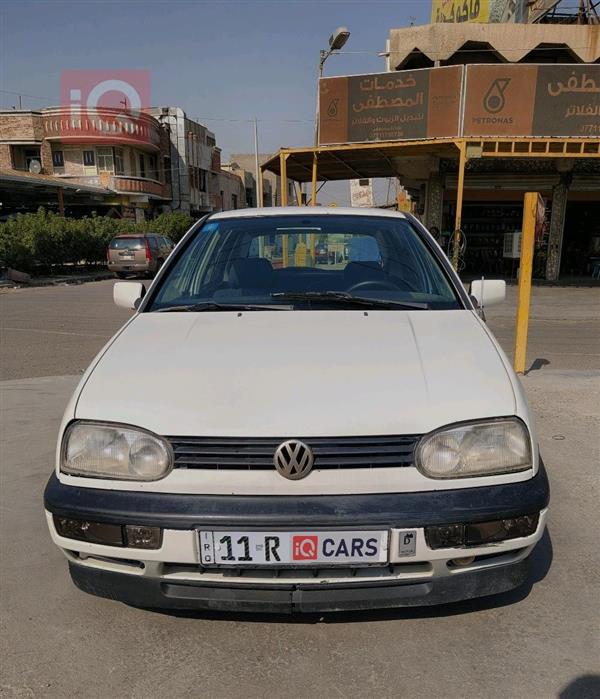 ڤۆڵکسواگن گۆلف 1993  بۆ فرۆشتن لە عێراق -  بەغداد